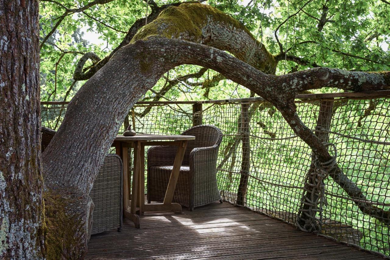 Cabane Perchee Dans Les Arbres Saint-Hilaire-en-Morvan Luaran gambar